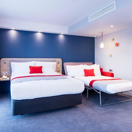 Holiday Inn Express Bridgwater M5, Jct24 By Ihg Экстерьер фото