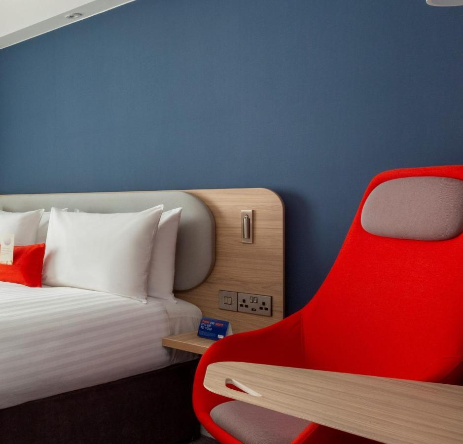Holiday Inn Express Bridgwater M5, Jct24 By Ihg Экстерьер фото