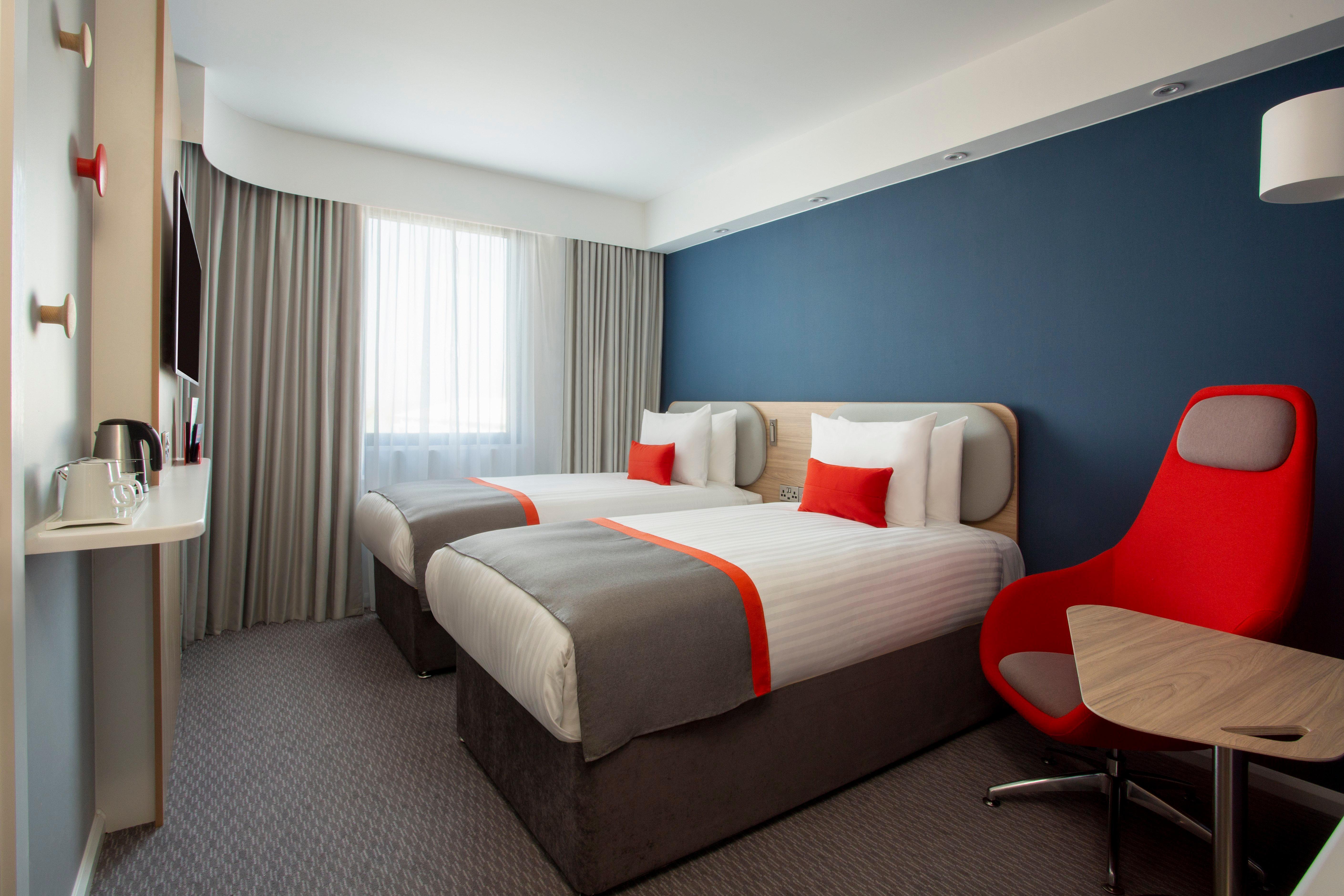 Holiday Inn Express Bridgwater M5, Jct24 By Ihg Экстерьер фото