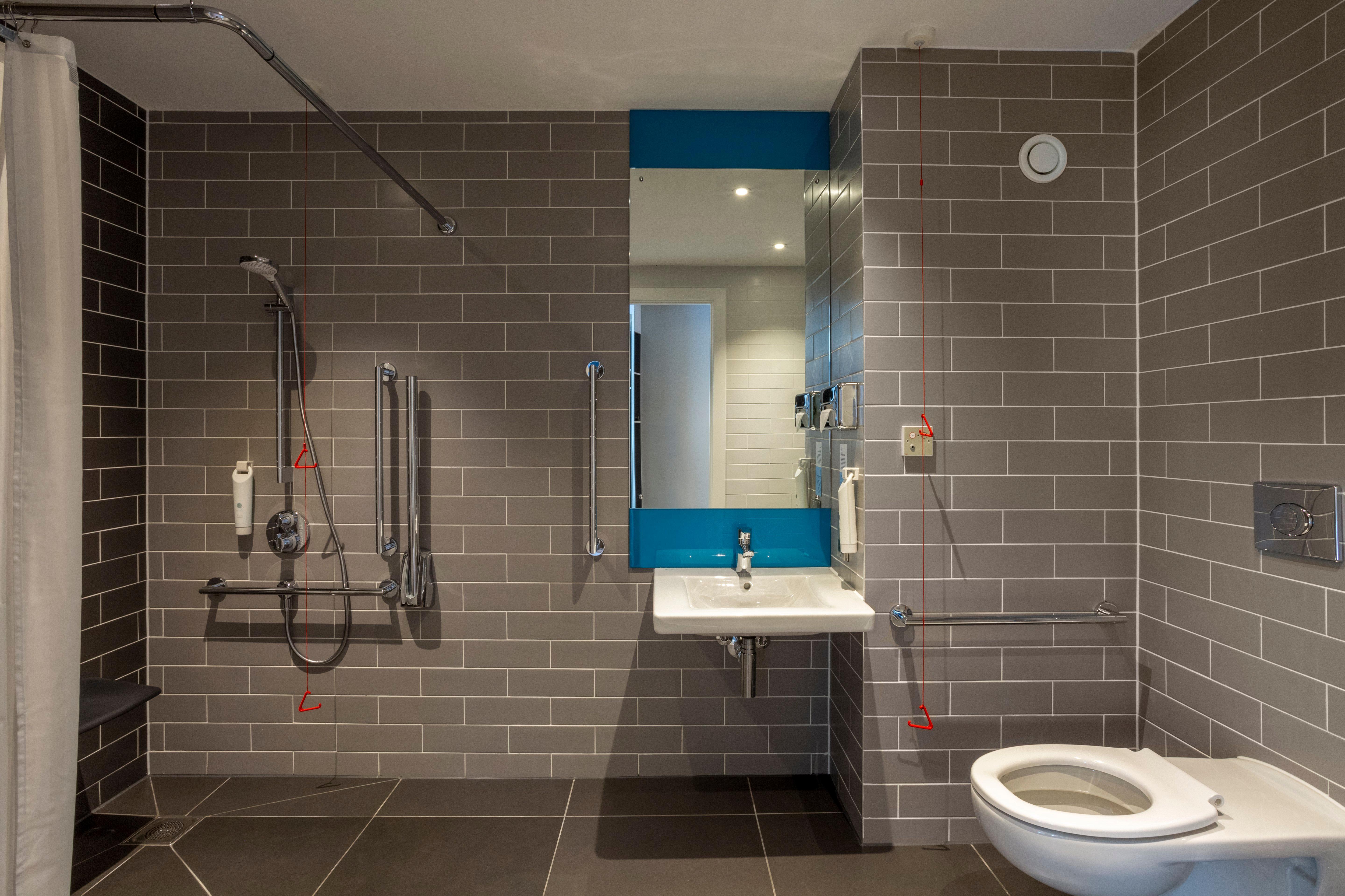 Holiday Inn Express Bridgwater M5, Jct24 By Ihg Экстерьер фото