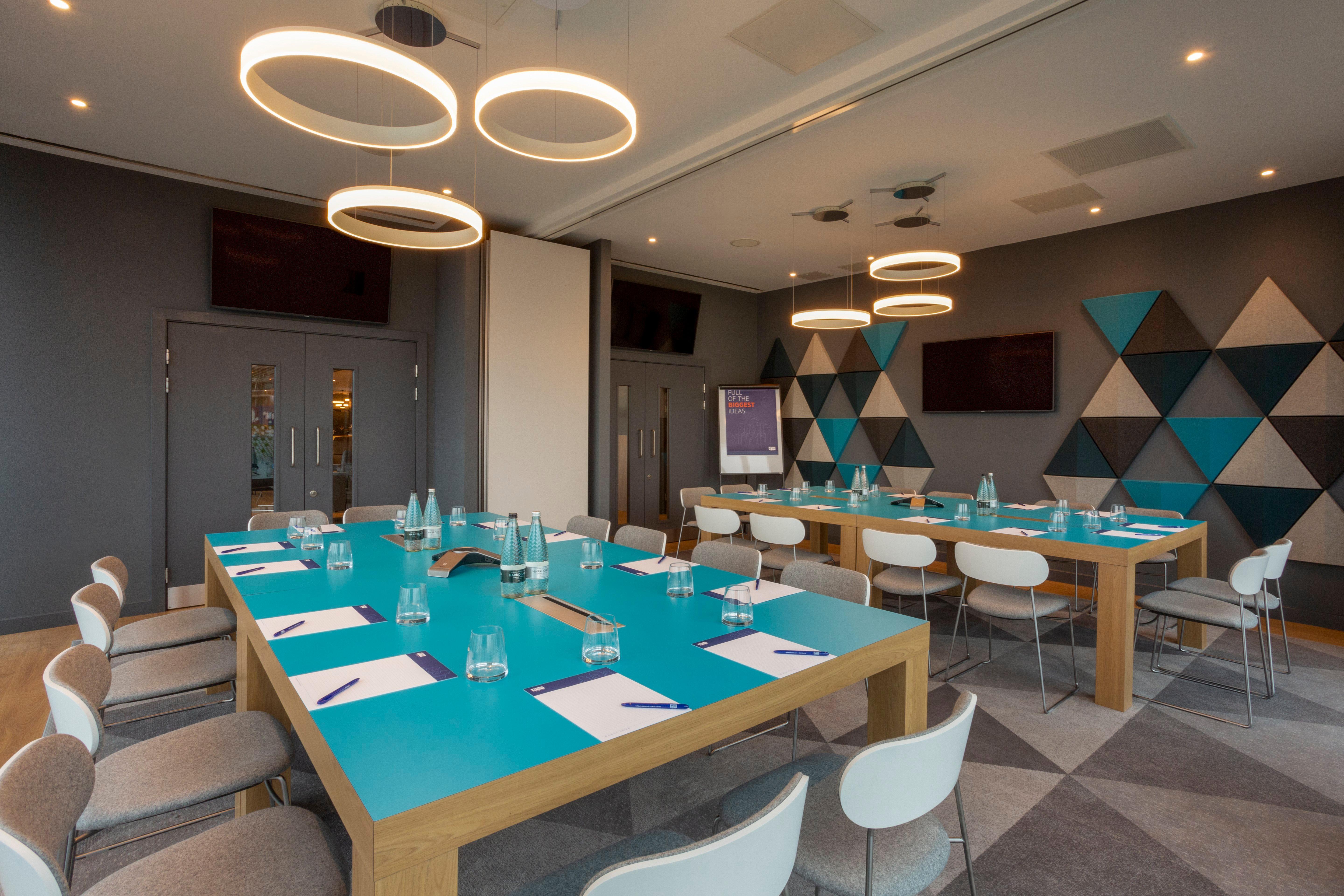 Holiday Inn Express Bridgwater M5, Jct24 By Ihg Экстерьер фото